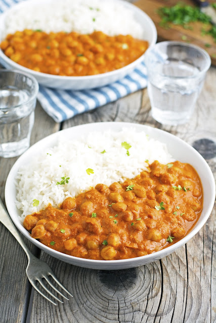 Easy Indian Butter Chickpeas