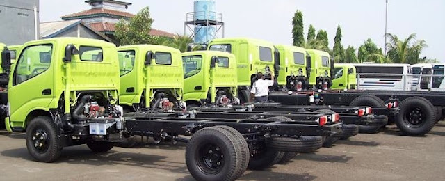 Mobil Truk Hino-chassis