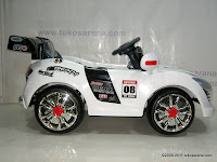 3 Mobil Mainan Aki Pliko PK9200N Audi dengan Kendali Jauh
