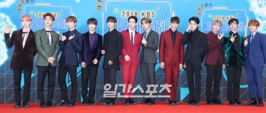 코디 열일했다는 더보이즈 레드카펫 의상 | 인스티즈