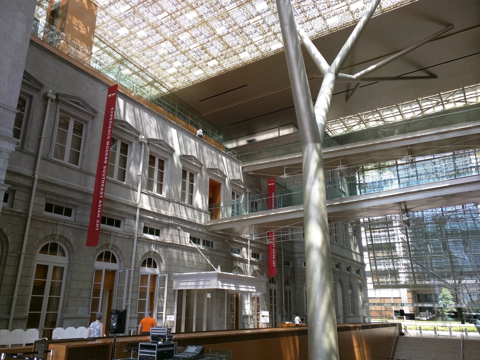 Shared with you Venkat's blog Fabulous art at the newly opened