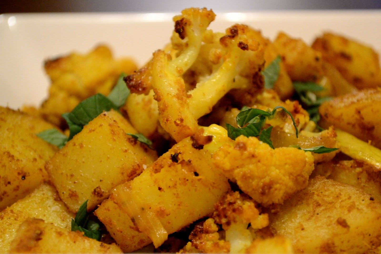 Punjabi Aloo Gobi Masala ~ Planet of Taste Punjabi Aloo Gobi Masala ~ Planet of Taste