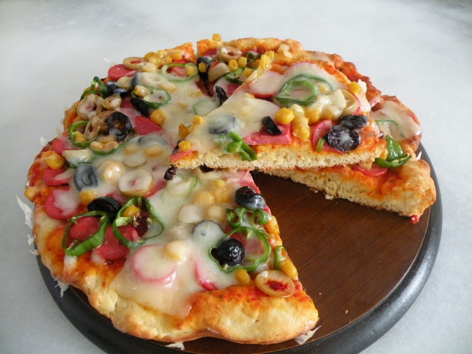 BARIŞ EGENİN ANNESİ KEK KALIBINDA KOLAY PİZZA