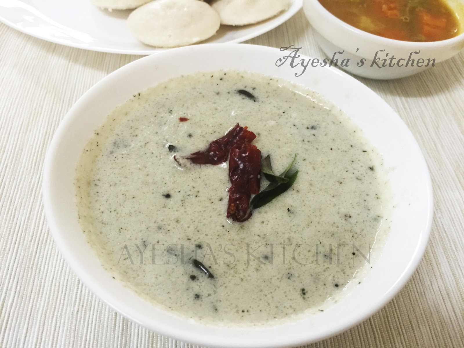 COCONUT CHUTNEY RECIPE / KERALA STYLE COCONUT CHUTNEY