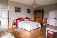 chambre confortable et authentique vallée de Dordogne, guest house, correze