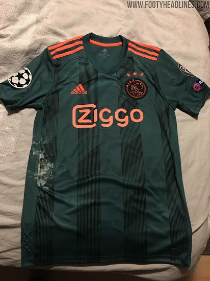 hakim ziyech ajax jersey