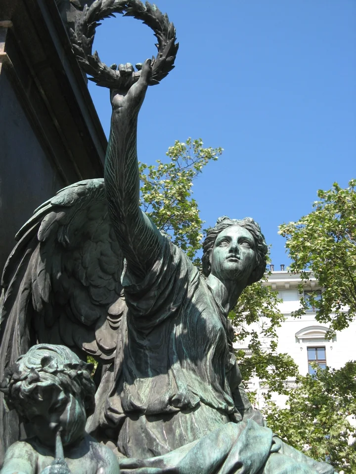 Beethoven Monument, Vienna 1880 | Kaspar von Zumbusch 1830-1915