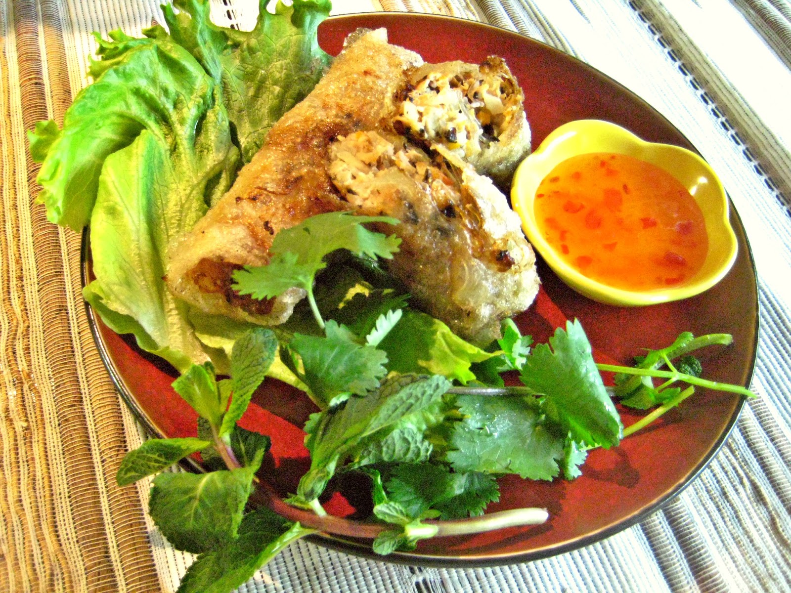 Susan's SavourIt! Crunchy Chicken Rice Paper Spring Rolls (Chả giò)...