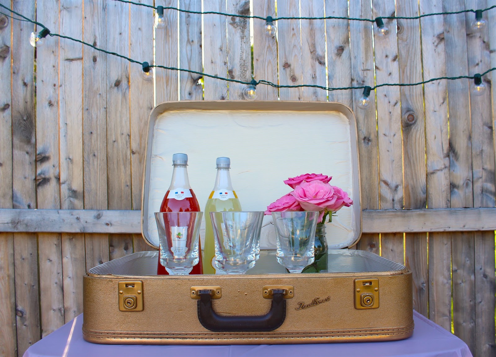Kiss of Pink DIY Vintage Suitcase Mini Bar