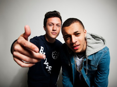 Kalin and Myles Picture