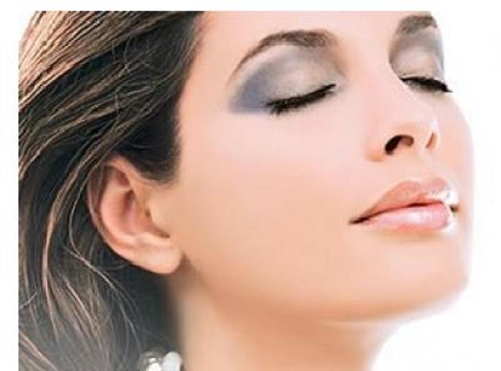 10 BELLESALUD MAQUILLAJE Y PIEL DE PORCELANA CON EL 