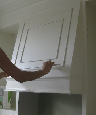 Como Transformar los Gabinetes de Cocina con Molduras! - Remodelando la