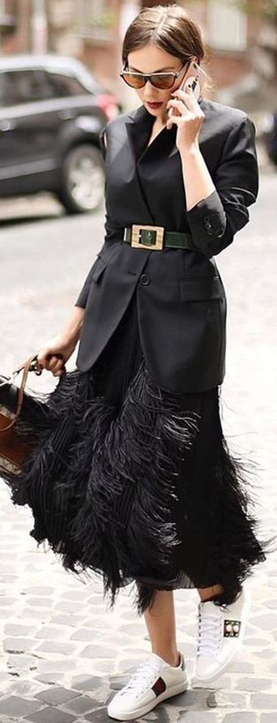 The Peak of Très Chic: Fashion File: Chic Belts