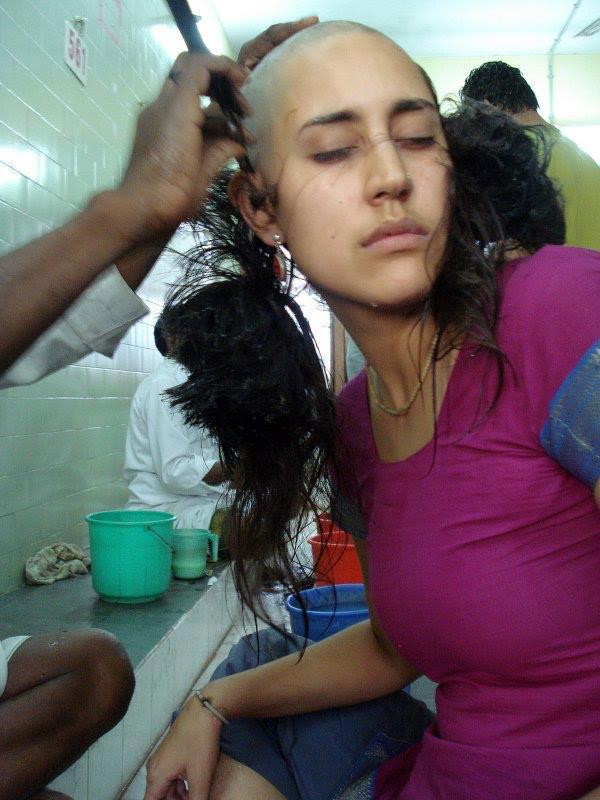 Head Shave At Temples - Stories Indian House Wife Head -2830