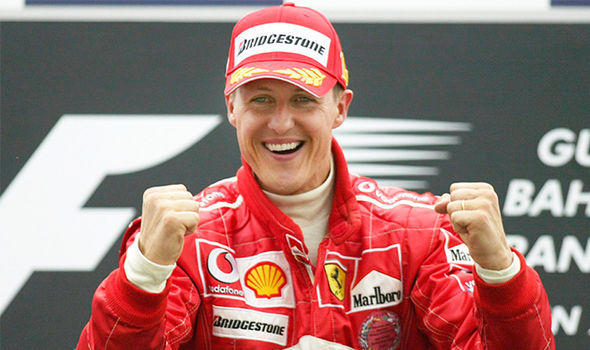 Após três anos do acidente grave, Schumacher entra nas Redes Sociais e atrai milhares de fãs! Após três anos do acidente grave, Schumacher entra nas Redes Sociais e atrai milhares de fãs!