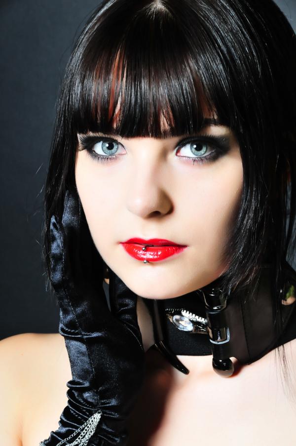 Goth Girl of the Week: February 2012