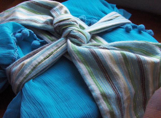 fabric gift wrapping
