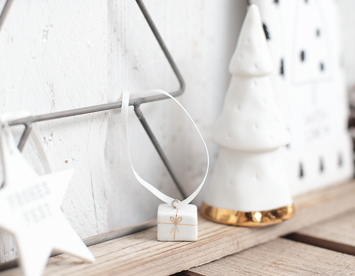 Geschenkeverpackung mit Weihnachtsdeko + Printable ediths Deko Weihnachten Geschenke Räder Geschenkanhänger