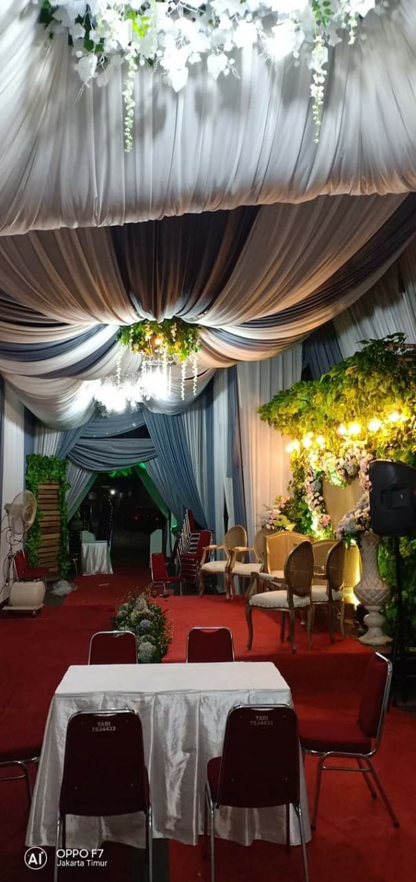 Dekorasi Tenda Pernikahan di Rumah Sederhana