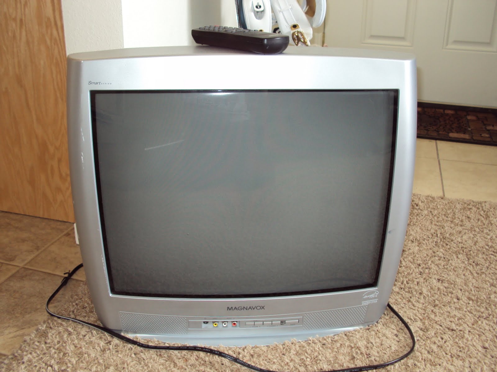 Moving Sale 21 inch Magnavox TV