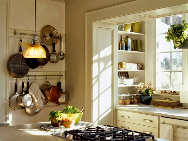 Ideas to maximize space in kitchen