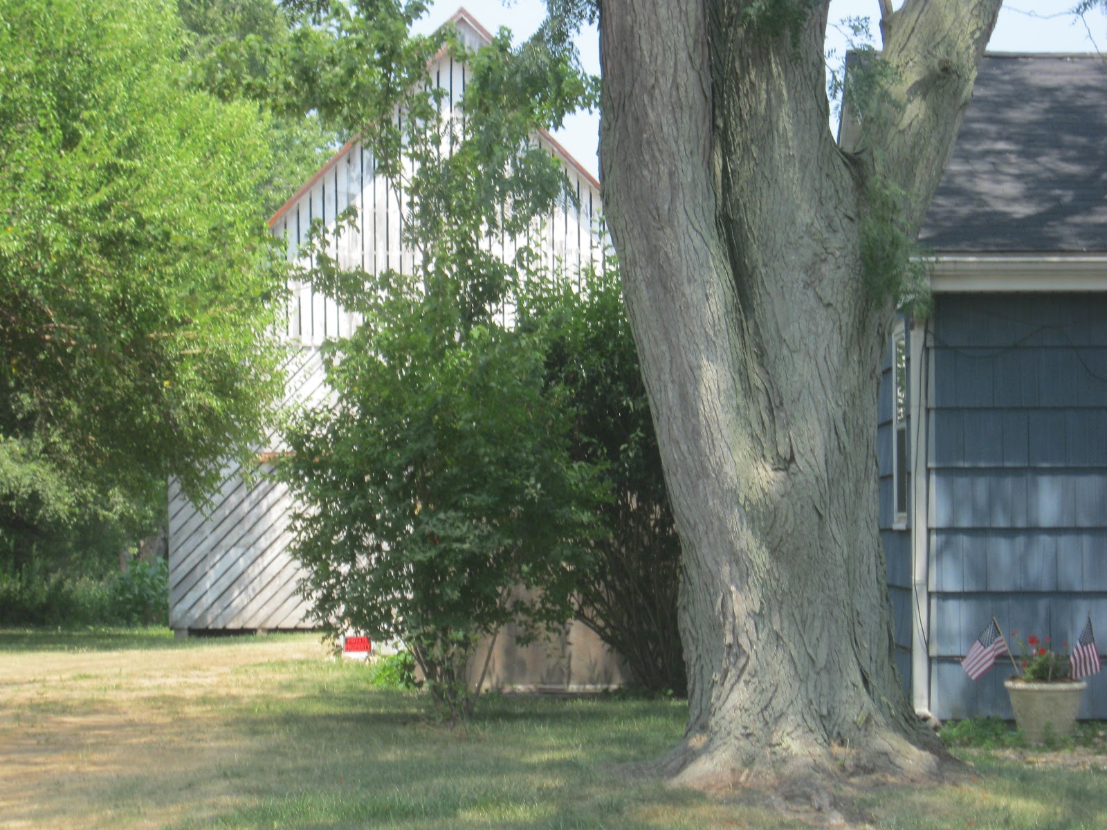 Observations in Agriculture Corn Cribs