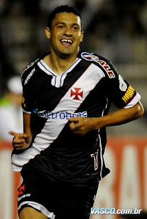 Com proposta de Corinthians e Inter , Diretoria do Vasco garante que até pelo o menos julho de 2012 , Eder é do Vasco