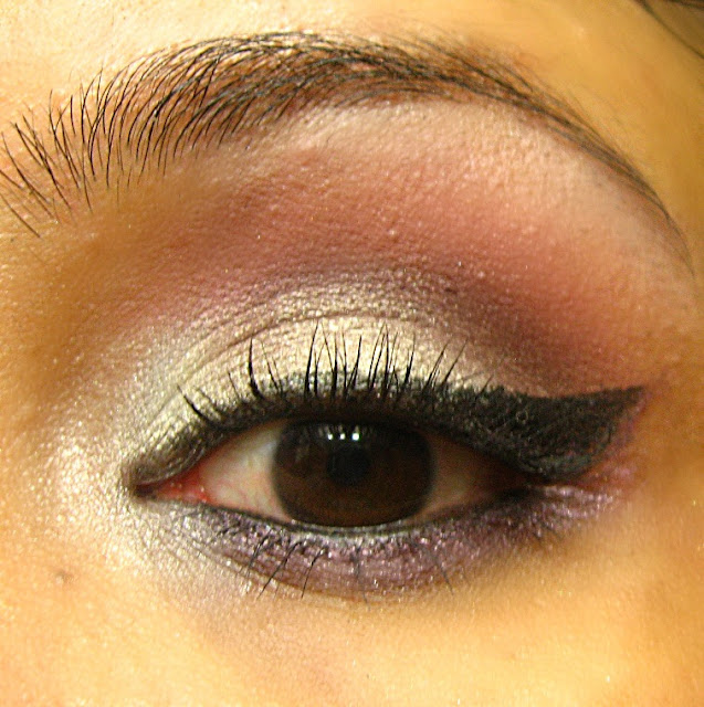 Lakme Glide On Eye Color in Bridal Pink : Review, Swatches and EOTD
