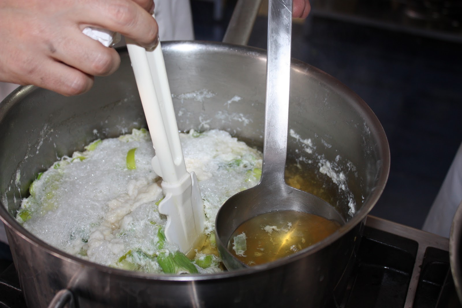 Cocinero por el mundo Como clarificar un Consomé