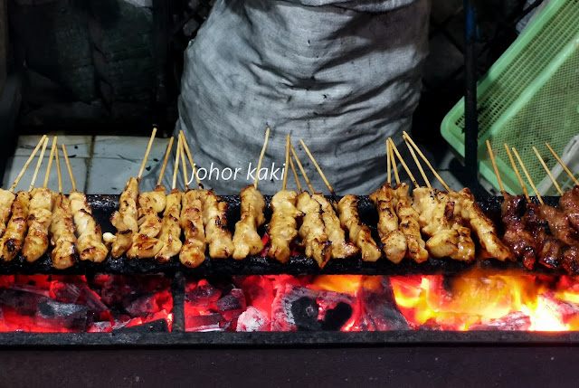 Best Satay Stalls in Batam. Warung Sate Kendal Best Satay Stalls in Batam. Warung Sate Kendal