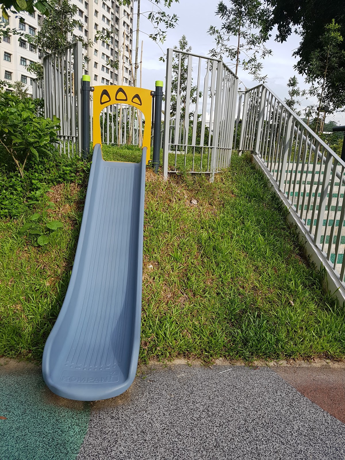 Kids Playgrounds Singapore: Kids Indoor & Outdoor Playgrounds - West