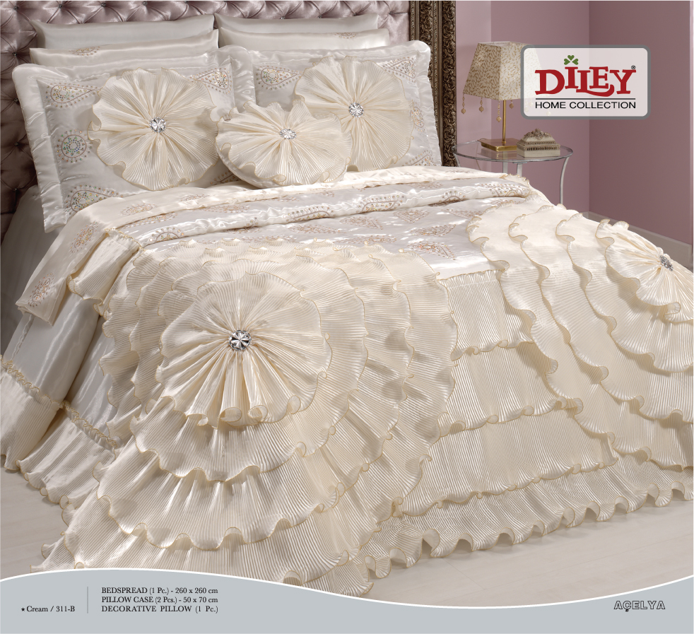 2012 Fantezi Yatak Ortusu Modelleri Elif Perde