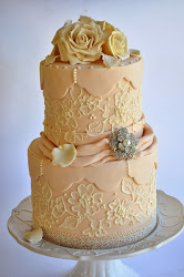 cake lace effect tier cakes