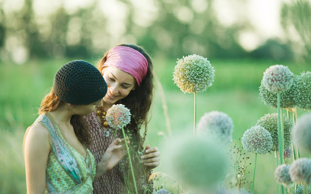 Beautiful Girls in Nature HQ Wallpaper | Cute Wallpapers