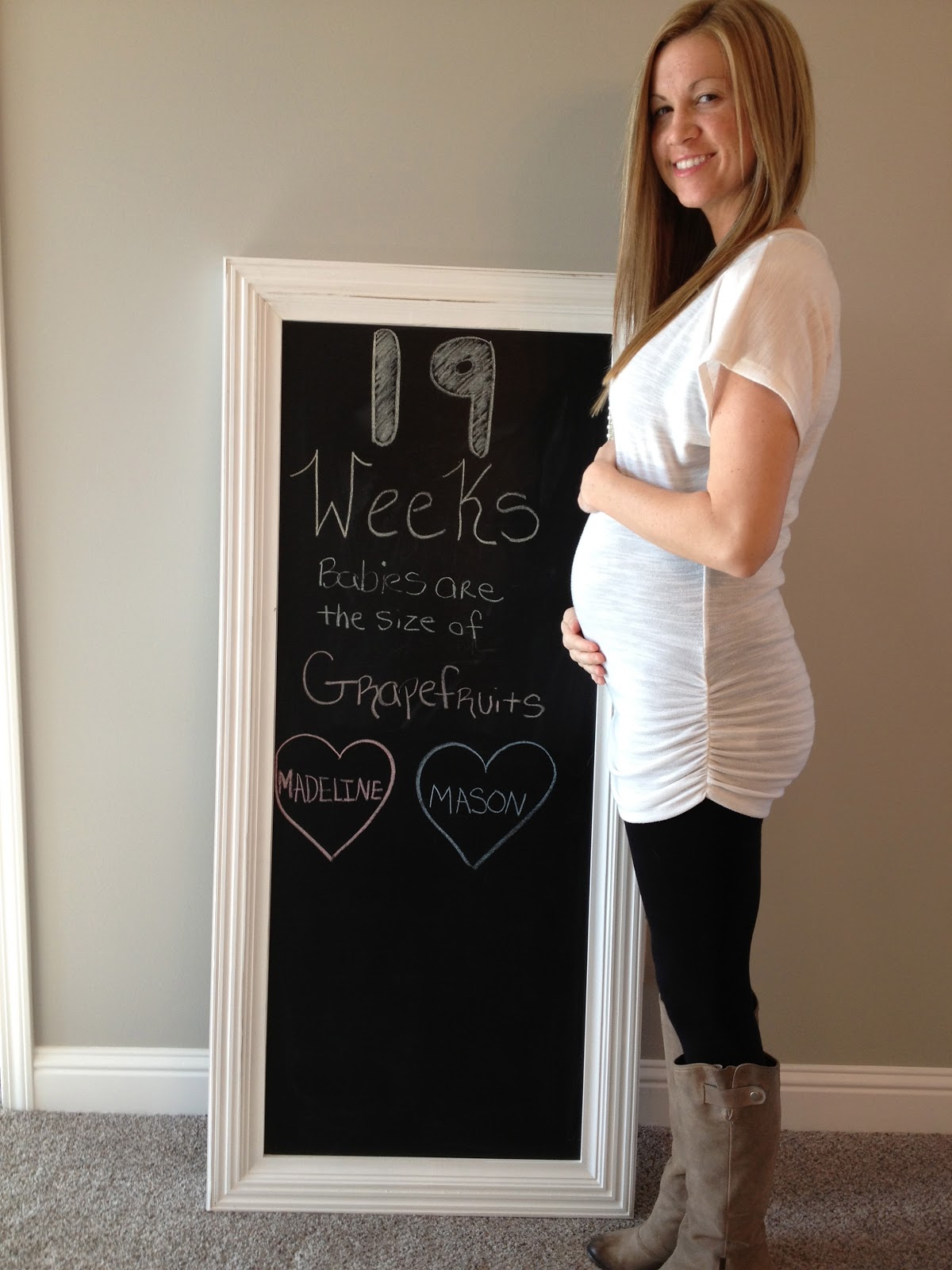 Recently Rimini Baby Bump pics 17, 18, 19 weeks