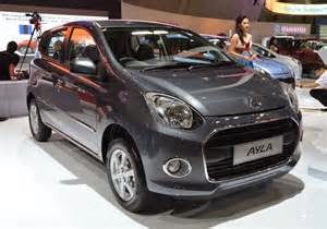 Daftar 4 Mobil Murah Terbaik di Indonesia Tahun 2014 3. Mobil Daihatsu Ayla
