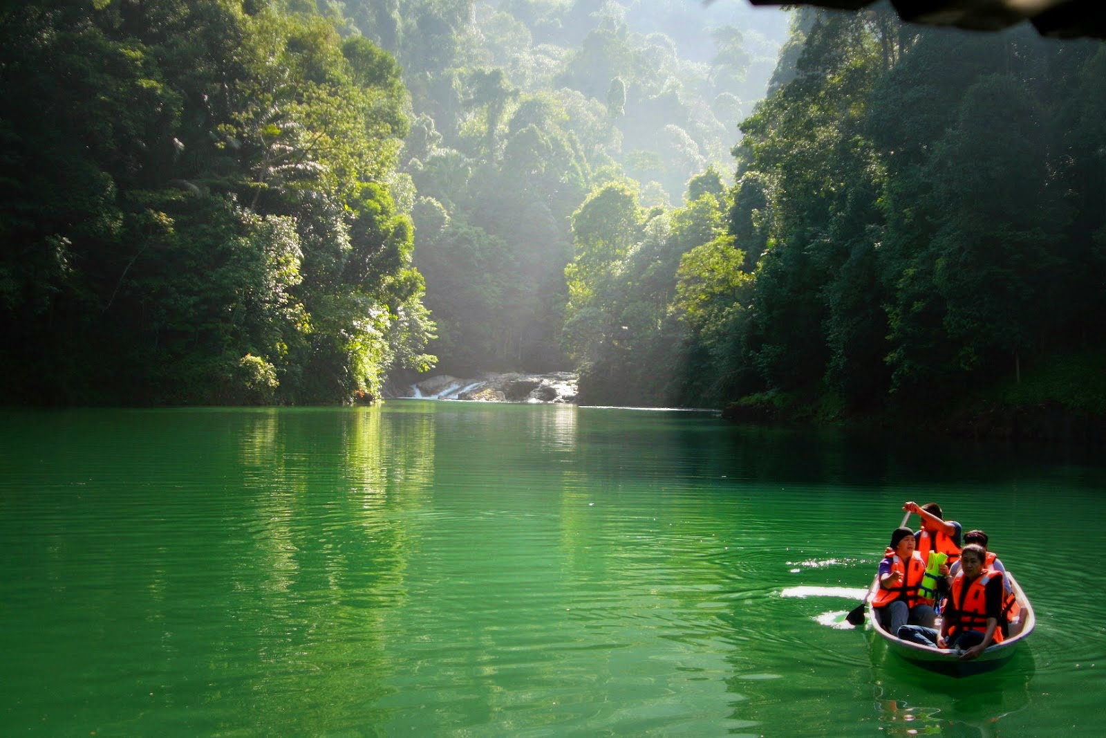 Малайзия туризм. Малайзия куалумпур. Малайзия озера. Селангор Теренггану. Реки и озёра Малайзии.