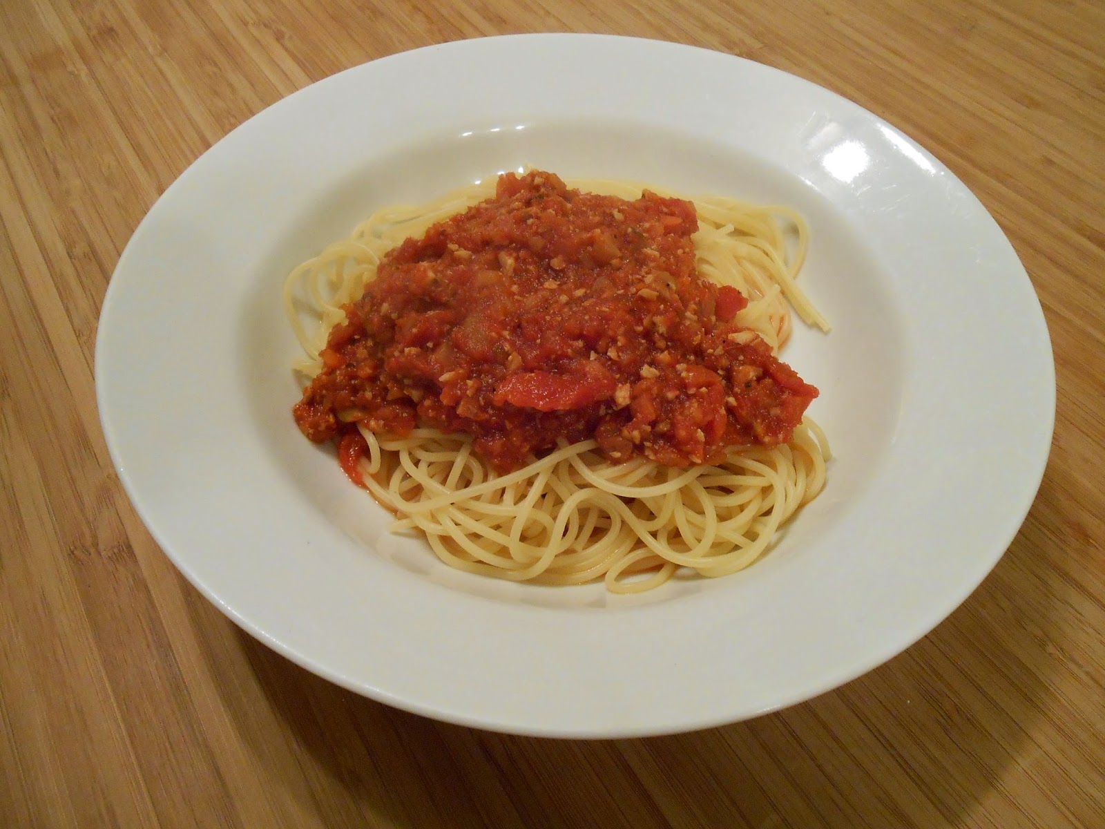 Eat cook and love Sauce à spaghetti au tofu fumé