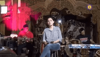 Lirik Lagu Singitan (Dan Artinya) - Megawati / Ki Rudi Gareng