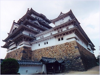 ปราสาทฮิเมจิ (Himeji Castle)