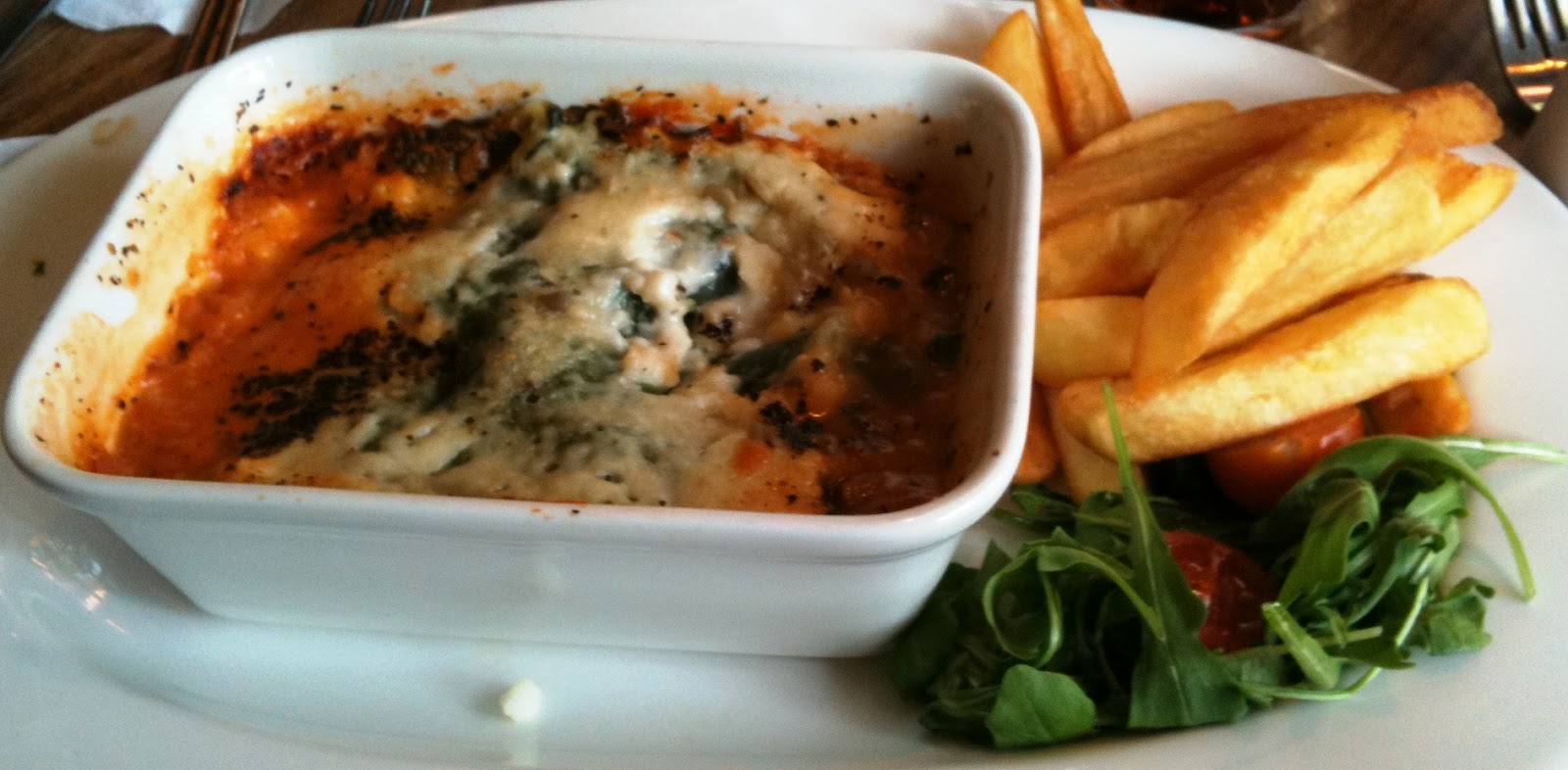The Vegetarian Experience: Restaurant Review - The Battle Axes, Elstree
