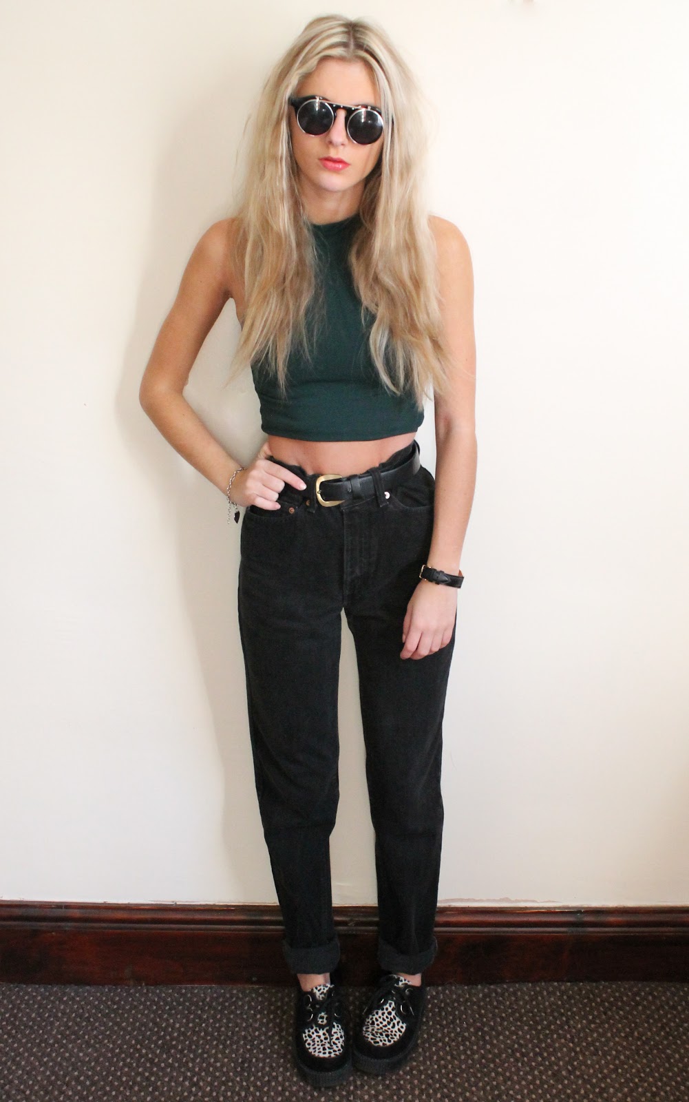 Fashion Influx UK FASHION BLOG crop top & mom jeans