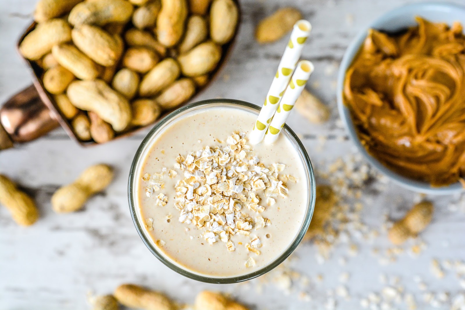Peanut Butter and Oats Smoothie