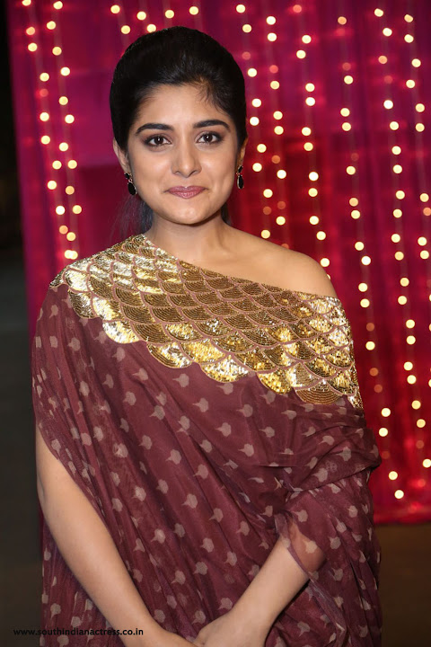 Niveda Thomas Stills At Zee Telugu Apsara Awards 2017
