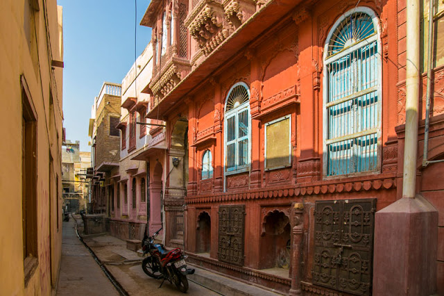 Falling in love with the streets of Bikaner... street photography photo bikaner rajasthan