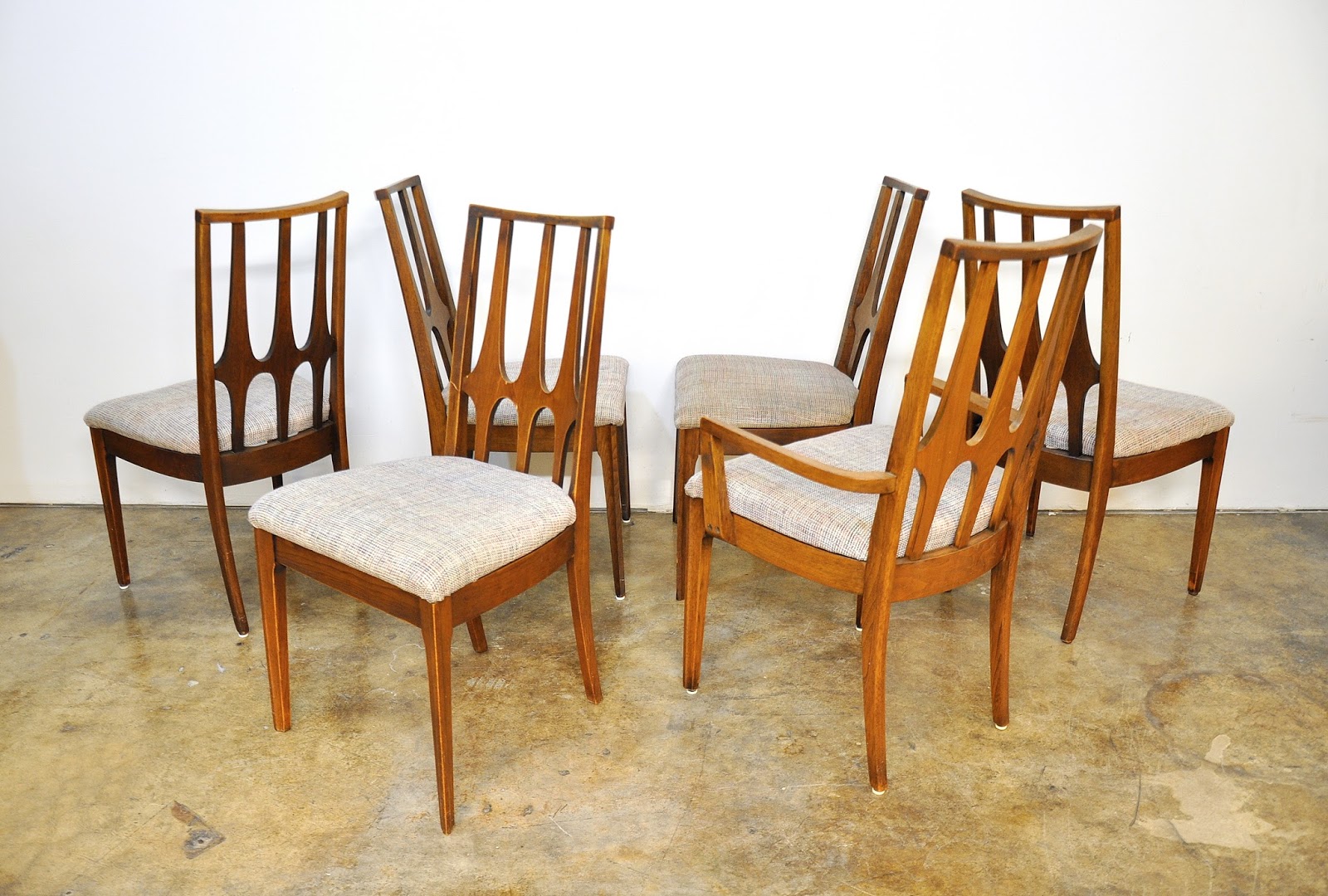 SELECT MODERN Set of Six Broyhill Brasilia Dining Chairs