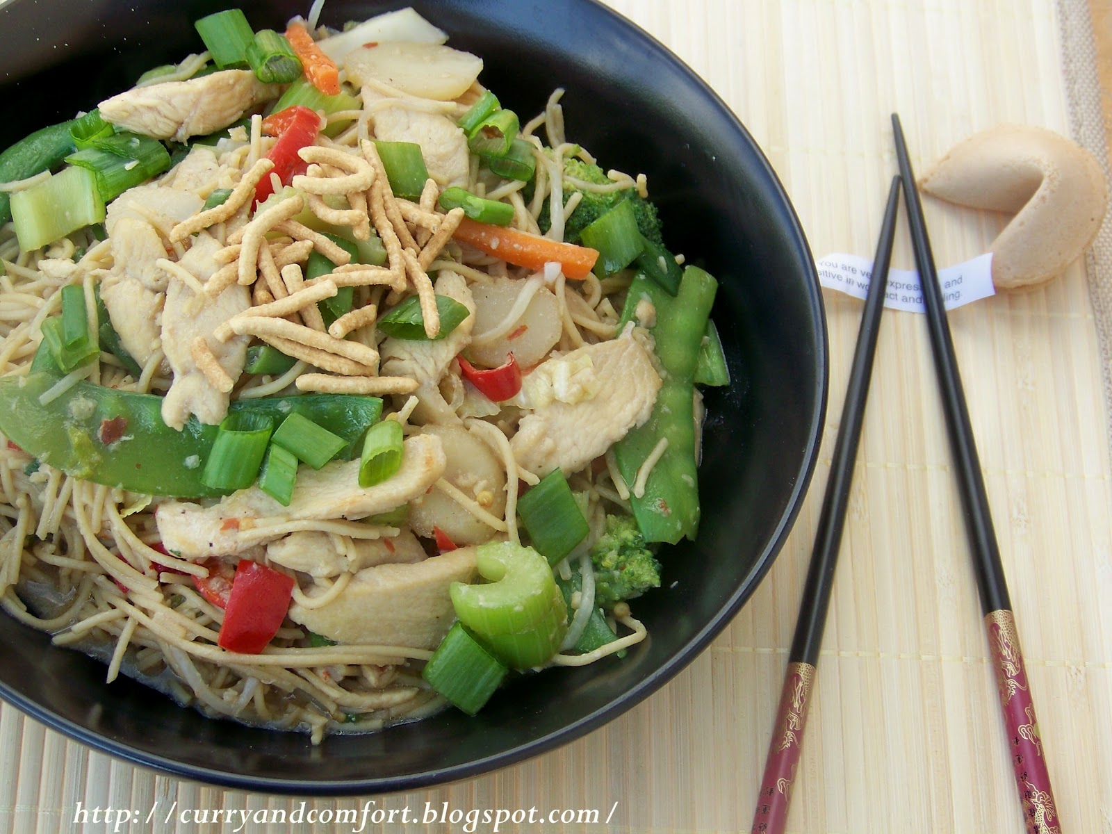 how to make chicken chow mein with crispy noodles