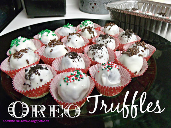 12 Days of Christmas yummies and treats : Oreo Truffles