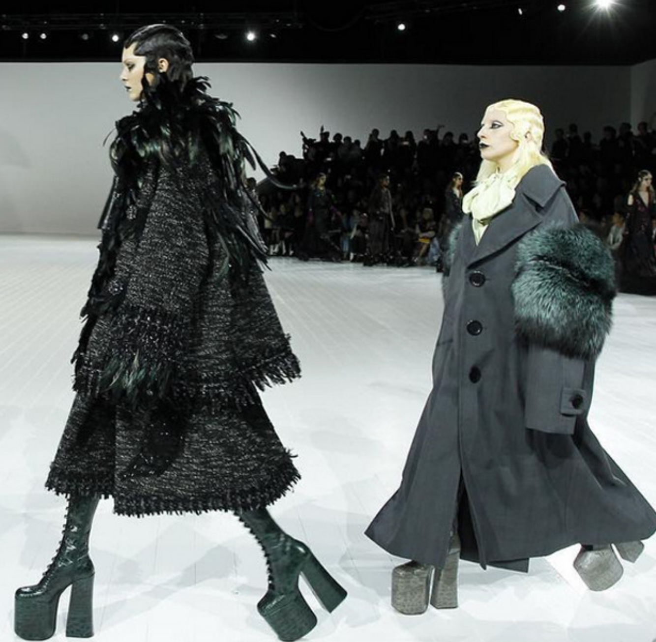 Photos: Lady Gaga, Kendall Jenner walk the runaway for Marc Jacobs' New ...