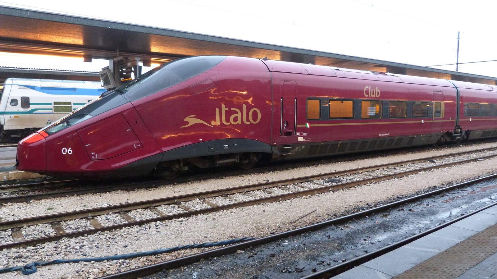fastest train in europe high speed train